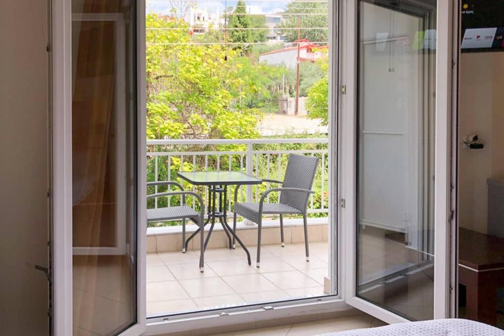 Cozy Studio Near The Beach 1Stfloor Nea Iraklitsa Exterior photo
